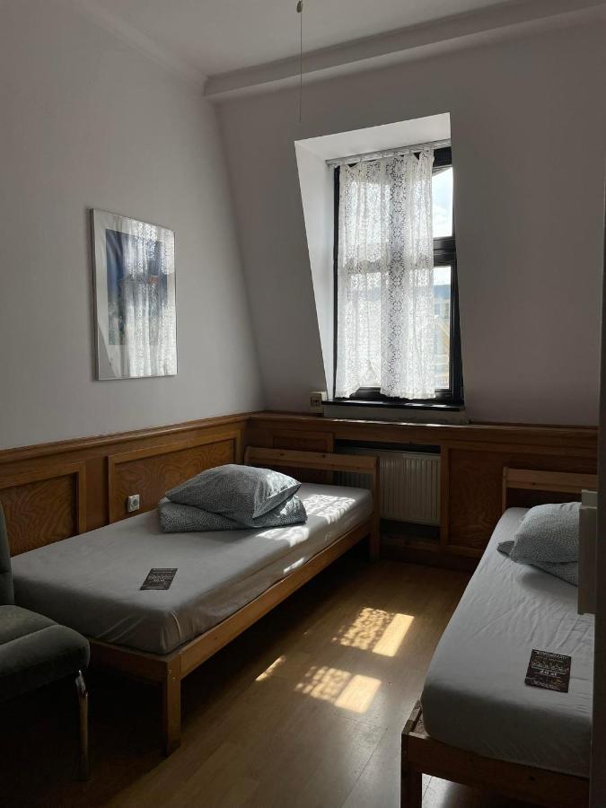 Hostel Kamienica Rynek 7 Katowice Buitenkant foto