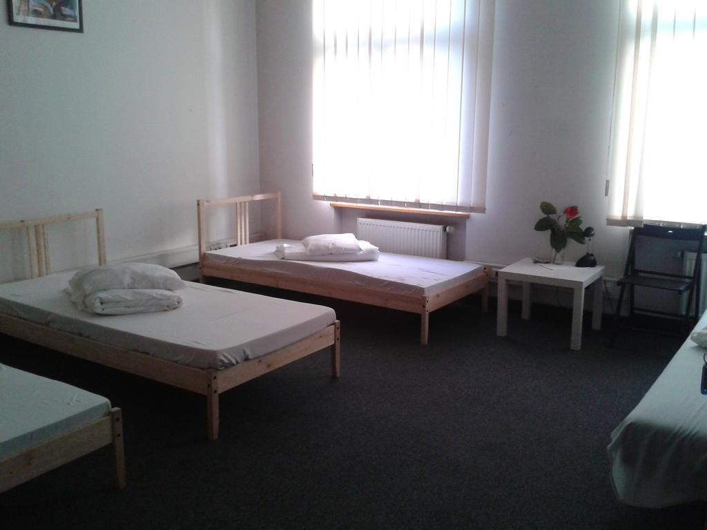 Hostel Kamienica Rynek 7 Katowice Kamer foto