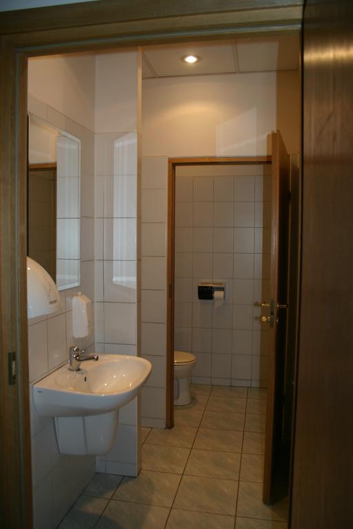 Hostel Kamienica Rynek 7 Katowice Kamer foto
