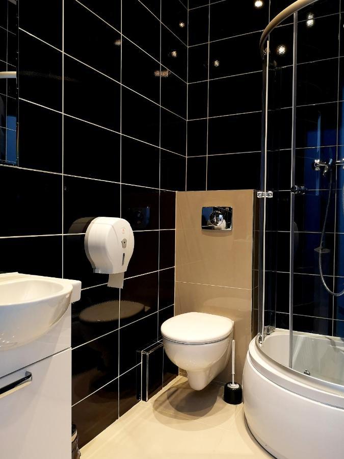 Hostel Kamienica Rynek 7 Katowice Buitenkant foto